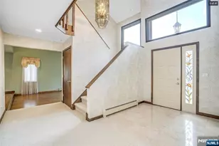 88 Van Blarcom Ln, Wyckoff Township, NJ 07481 - Photo 7
