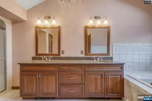 88 Van Blarcom Ln, Wyckoff Township, NJ 07481 - Photo 19