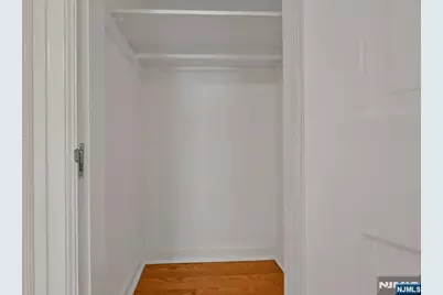 40 Clinton Avenue, Tenafly, NJ 07670 - Photo 19