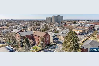 2000 Linwood Avenue 9J #9J, Fort Lee, NJ 07024 - Photo 15