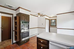 308 Ross Ave, Hackensack, NJ 07601 - Photo 15