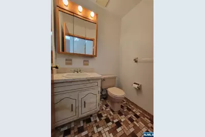 81 Church Street 4 #4, Lodi, NJ 07644 - Photo 11