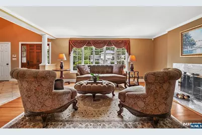 10 Arcadia Road, Woodcliff Lake, NJ 07677 - Photo 5
