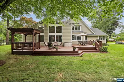10 Arcadia Road, Woodcliff Lake, NJ 07677 - Photo 31