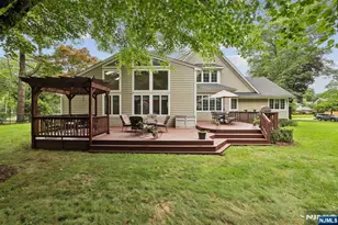 10 Arcadia Rd, Woodcliff Lake, NJ 07677 - Photo 31