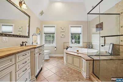 10 Arcadia Road, Woodcliff Lake, NJ 07677 - Photo 27