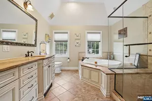 10 Arcadia Rd, Woodcliff Lake, NJ 07677 - Photo 27