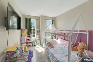1 Clover Ln 101, Garfield, NJ 07026 - Photo 17