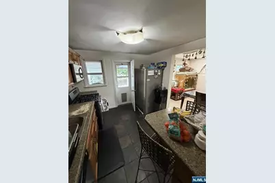 67 Chestnut Street, Rutherford, NJ 07070 - Photo 15