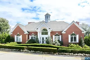 575 Coventry Dr, Nutley, NJ 07110 - Photo 45