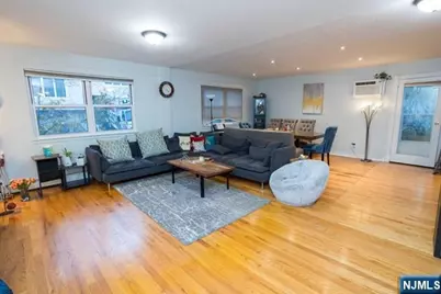 1462A River Road 1 #1, Edgewater, NJ 07020 - Photo 3