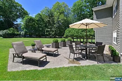 102 Lisa Court, Wyckoff Township, NJ 07481 - Photo 25
