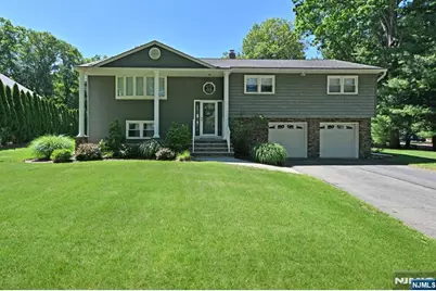 102 Lisa Court, Wyckoff Township, NJ 07481 - Photo 1