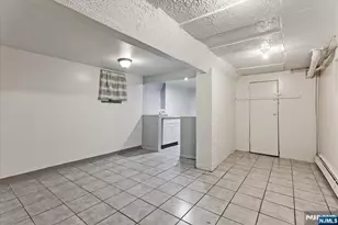 86 Clendenny Ave, Jersey City, NJ 07304 - Photo 13
