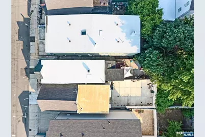 86 Clendenny Avenue, Jersey City, NJ 07304 - Photo 29