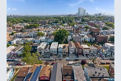 86 Clendenny Avenue, Jersey City, NJ 07304 - Photo 25