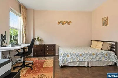 44 Truman Drive, Wood Ridge, NJ 07075 - Photo 9