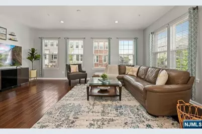 44 Truman Drive, Wood Ridge, NJ 07075 - Photo 11