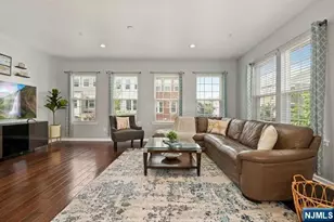 44 Truman Dr, Wood Ridge, NJ 07075 - Photo 11