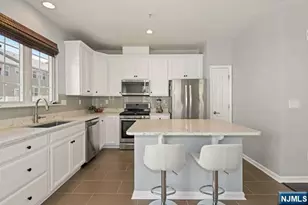 44 Truman Dr, Wood Ridge, NJ 07075 - Photo 21