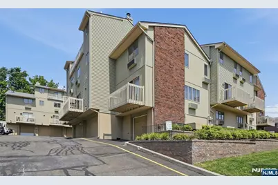 1 Coles Avenue 1C #1C, Hackensack, NJ 07601 - Photo 1
