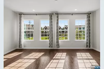 18 Litchfield Lane, Fair Lawn, NJ 07410 - Photo 21