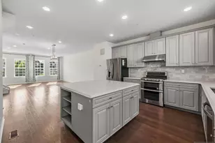 18 Litchfield Ln, Fair Lawn, NJ 07410 - Photo 1