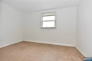 391 MacArthur Ave, Garfield, NJ 07026 - Photo 21