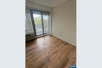 55 Clinton Place 510 #510, Hackensack, NJ 07601 - Photo 25