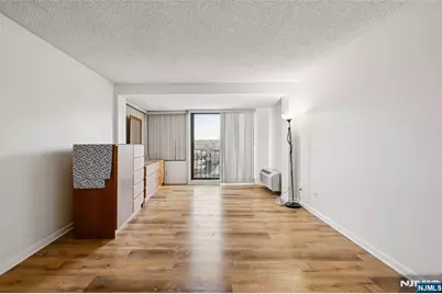 55 Clinton Place 510 #510, Hackensack, NJ 07601 - Photo 15