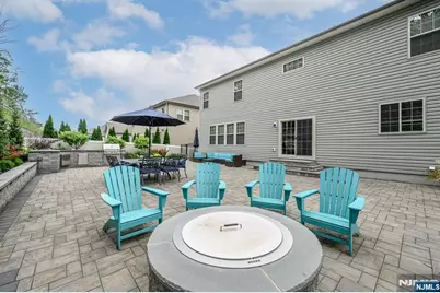 22 Hilltop Drive, Caldwell, NJ 07006 - Photo 39