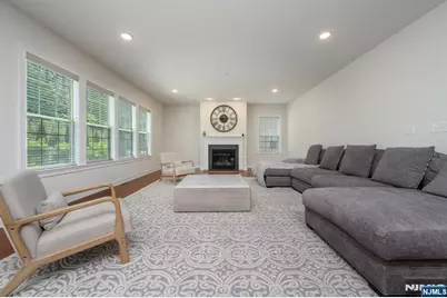 22 Hilltop Drive, Caldwell, NJ 07006 - Photo 13