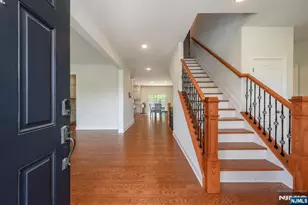 22 Hilltop Dr, Caldwell, NJ 07006 - Photo 3