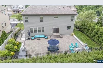 22 Hilltop Drive, Caldwell, NJ 07006 - Photo 45