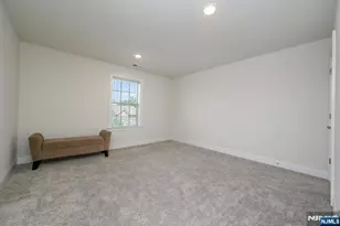 22 Hilltop Dr, Caldwell, NJ 07006 - Photo 29