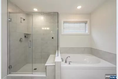 22 Hilltop Drive, Caldwell, NJ 07006 - Photo 23