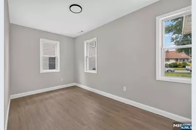 50 Kinzley Street, South Hackensack Township, NJ 07606 - Photo 9