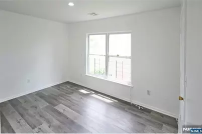 464-466 16th Street, Newark, NJ 07103 - Photo 17
