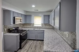 464-466 16th St, Newark, NJ 07103 - Photo 5