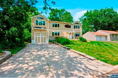 2604 Cleveland Avenue, Washington Township, NJ 07676 - Photo 3