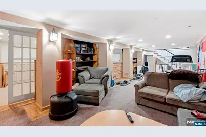 2604 Cleveland Avenue, Washington Township, NJ 07676 - Photo 31