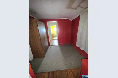 254 Glenwood Avenue, East Orange, NJ 07017 - Photo 9