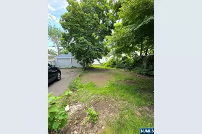 254 Glenwood Avenue, East Orange, NJ 07017 - Photo 15