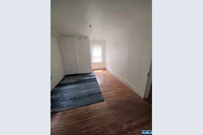 254 Glenwood Avenue, East Orange, NJ 07017 - Photo 11