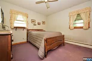 423 W Oakland Ave, Oakland, NJ 07436 - Photo 25