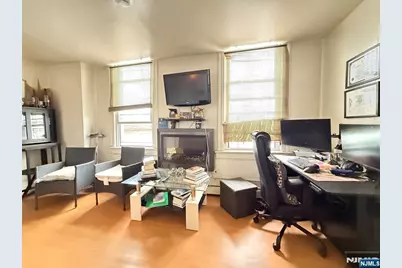 615 Summit Avenue, Union City, NJ 07087 - Photo 29