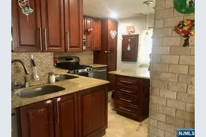 7-09 22nd Street, Fair Lawn, NJ 07410 - Photo 5