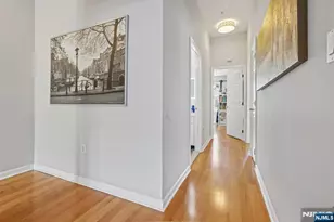 282 Roslyn Ct 282X, West New York, NJ 07093 - Photo 27