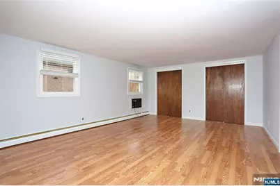 324 Edstan, Paramus, NJ 07652 - Photo 19