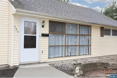 324 Edstan, Paramus, NJ 07652 - Photo 3